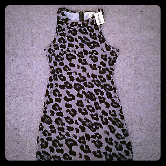 Gray leapord print body con dress