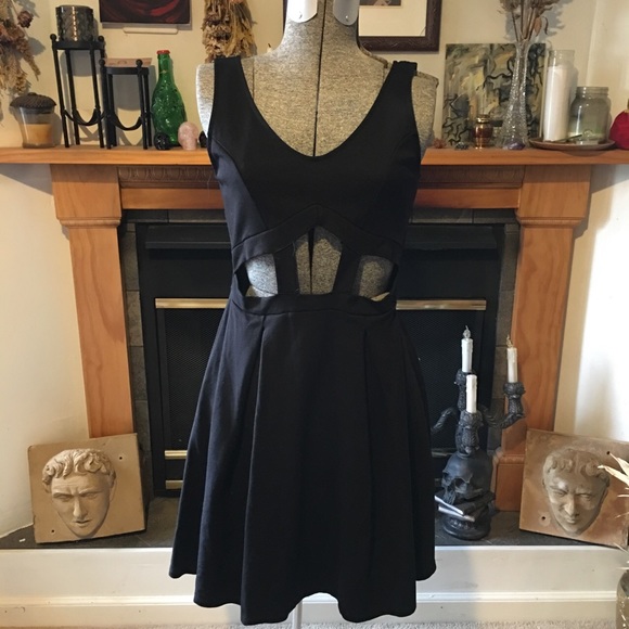 blackheart lingerie brand little black dress small