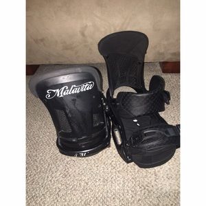 Burton board/  Bindings