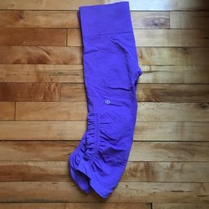 Lululemon yoga scrunch Capri