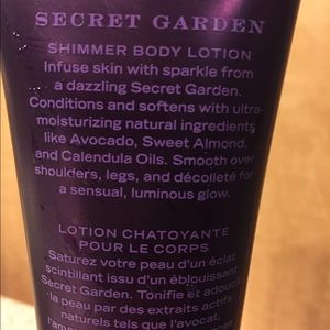 Love spell shimmer lotion