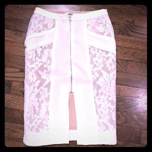 White Endless Rose pencil skirt with lace detail