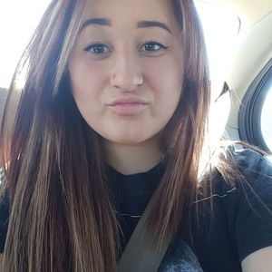 Meet your Posher, Angelina