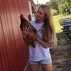 Meet your Posher, Kayla-belle