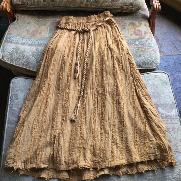 ✨SALE - Antik - Batik midi skirt