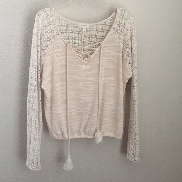 Anthropologie crochet top