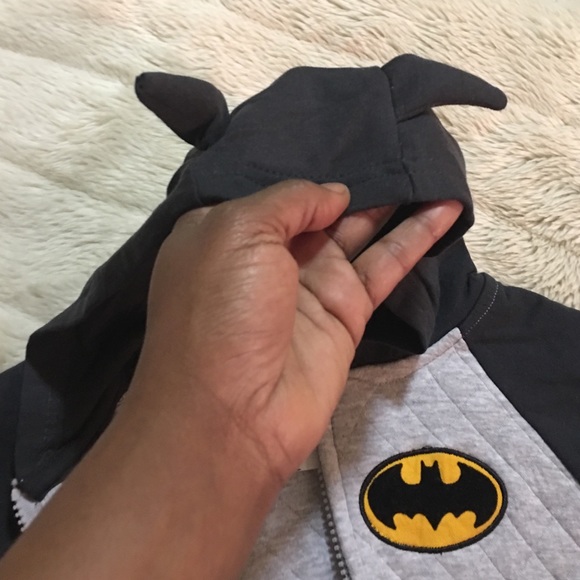 BATMAN HOODIE - Picture 3 of 4