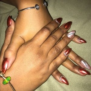 Meet your Posher, Johnika