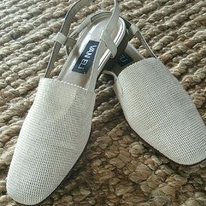 Vaneli Sandals