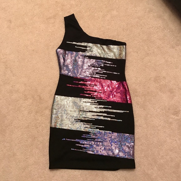 Forever 21 sequin black one shoulder dress