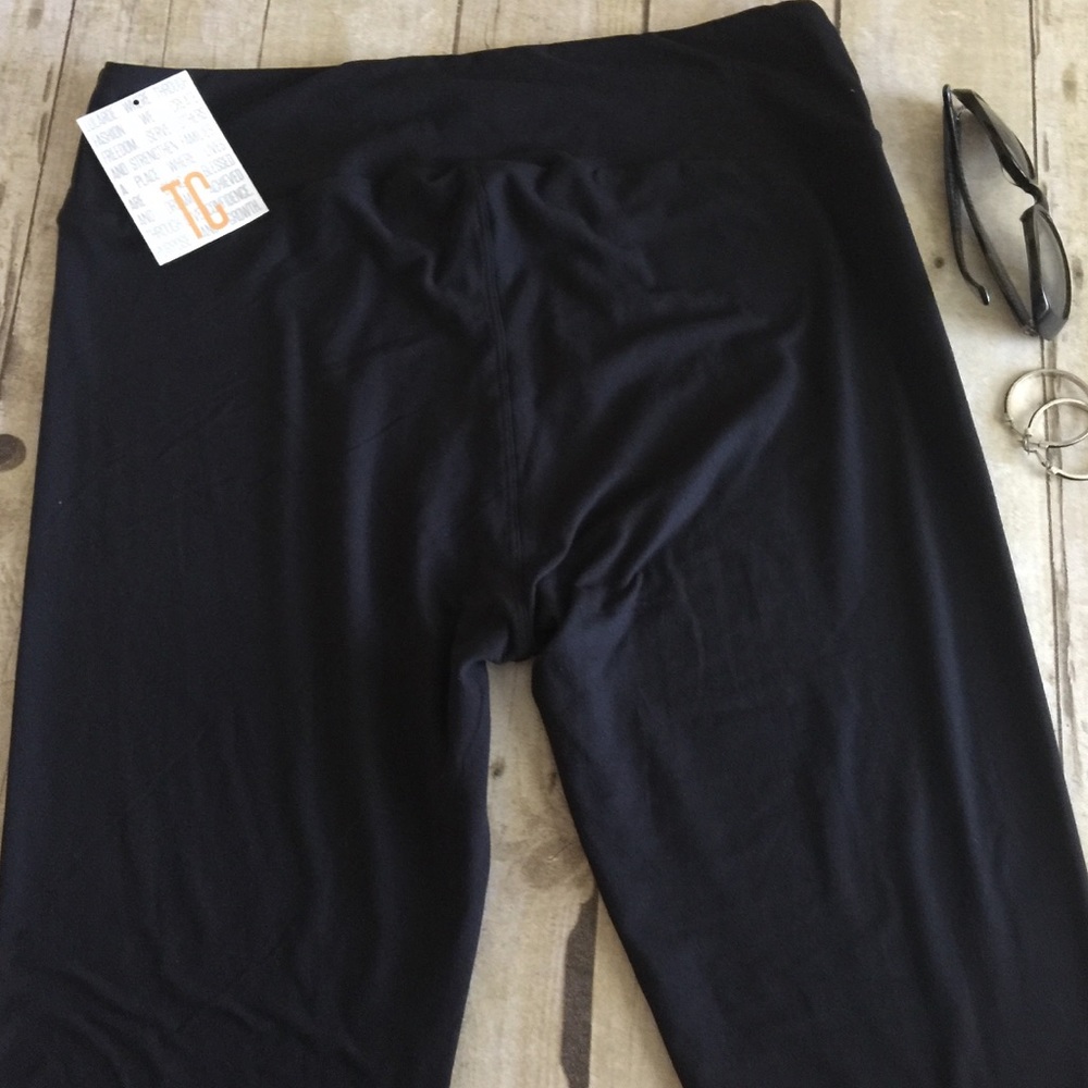 🆕 LulaRoe BLACK SOLID TC Leggings! - Picture 4 of 8