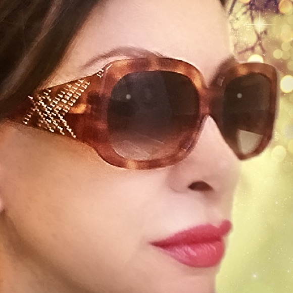 Burberry sunglasses AUTHENTIC! main image 4