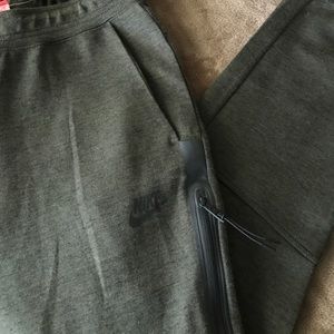 Nike joggers
