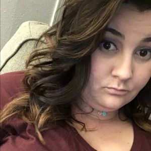 Meet your Posher, Chealsee