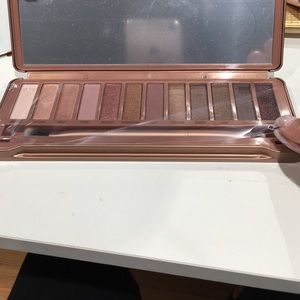 ✨Brand New✨ PC Palette