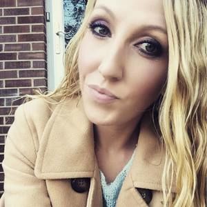 Meet your Posher, Alexandra