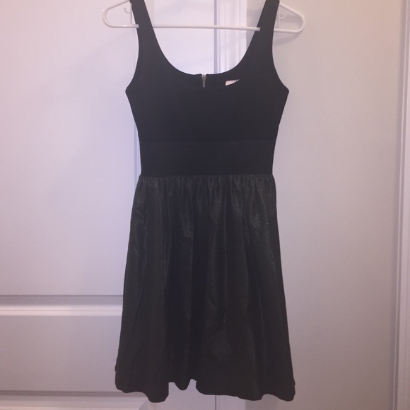 Black & gold Cocktail dress - Picture 2 of 5