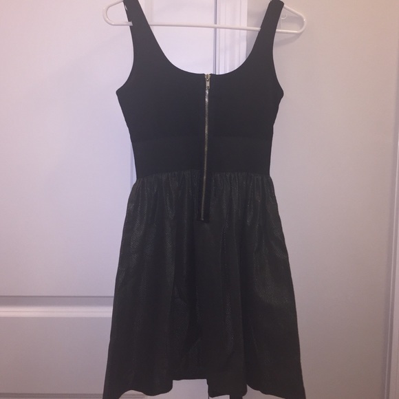 Black & gold Cocktail dress - Picture 3 of 5