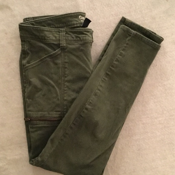 Gap Army green leggings