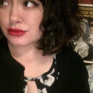 Meet your Posher, Rocio