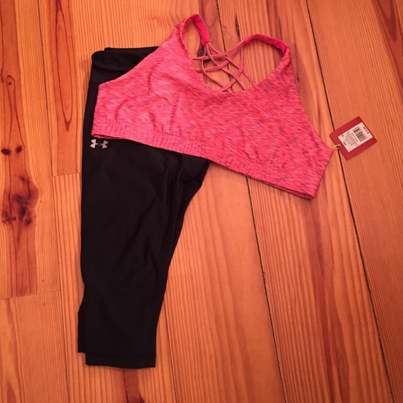 Criss-cross Sports Bra - Picture 1 of 1