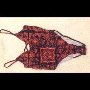 Missguided Paisley bodysuit - never worn!!