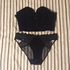 Velvet bra and panty set