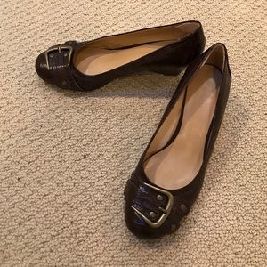 Brown woman's wedge shoes