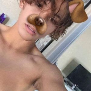 Meet your Posher, Baddiecurtis