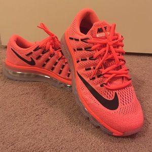 New Women's Nike Airmax 2016