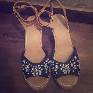 Embellished espadrilles !