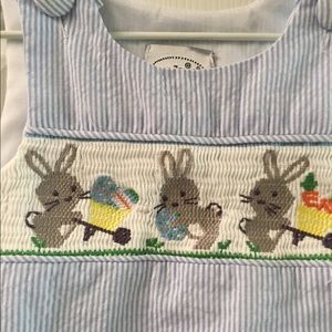 NWT Mud Pie Easter smocked romper 🐰