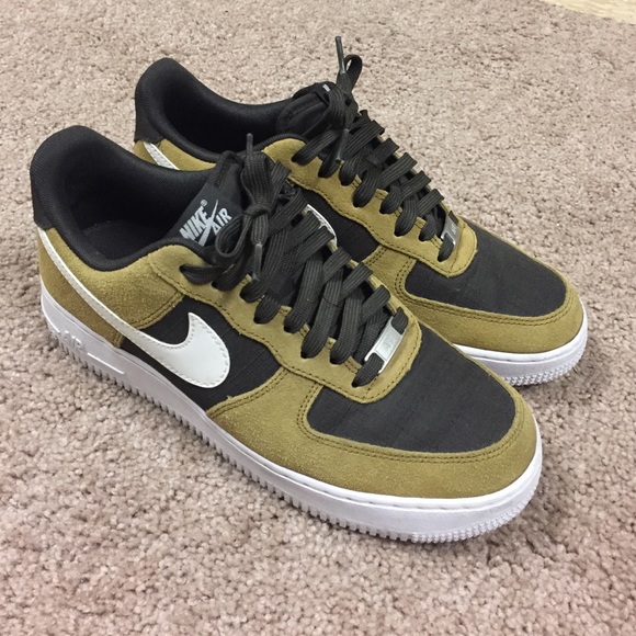 Nike Air Force 1