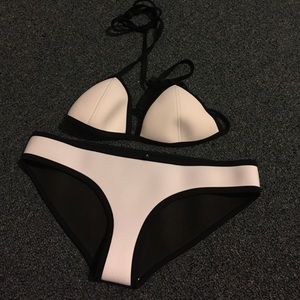"Chloe- Indiana Ice" Triangl Swimsuit