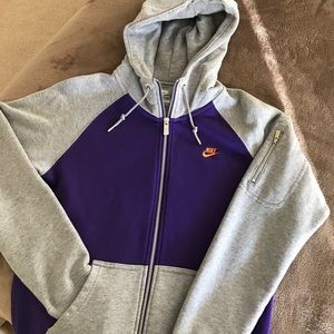 Hooded sweatshirt