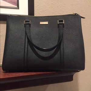 SOLD SOLD Kate spade almost new