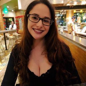 Meet your Posher, Ariel