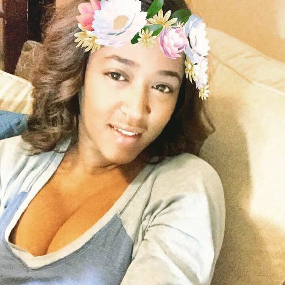 Meet your Posher, Jeannelly - Picture 1 of 1