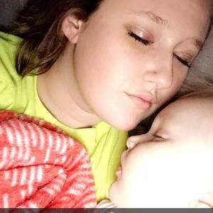 Meet your Posher, Kaylin