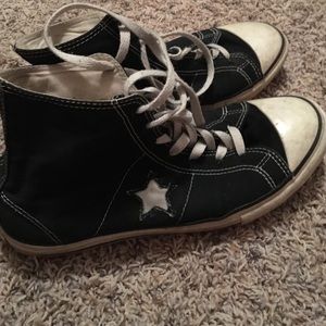 Men's converse shoes