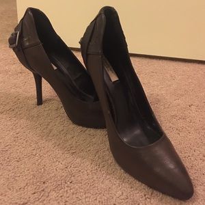 Brown Vera Wang heels with comfort heel