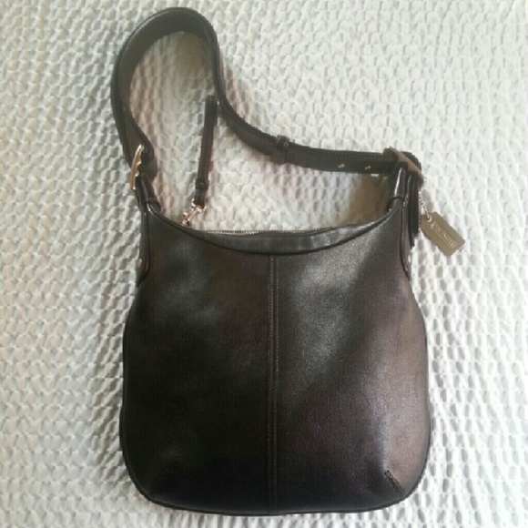 Coach Handbags - Coach Leather Bag