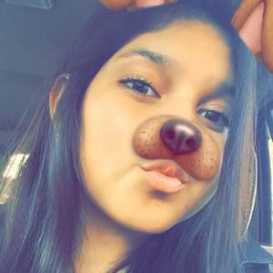 Meet your Posher, Amaris