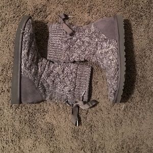 Grey sweater UGG