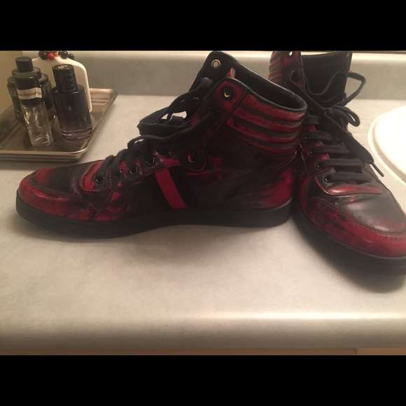 Limited edition, Authentic Gucci Hightops size 11