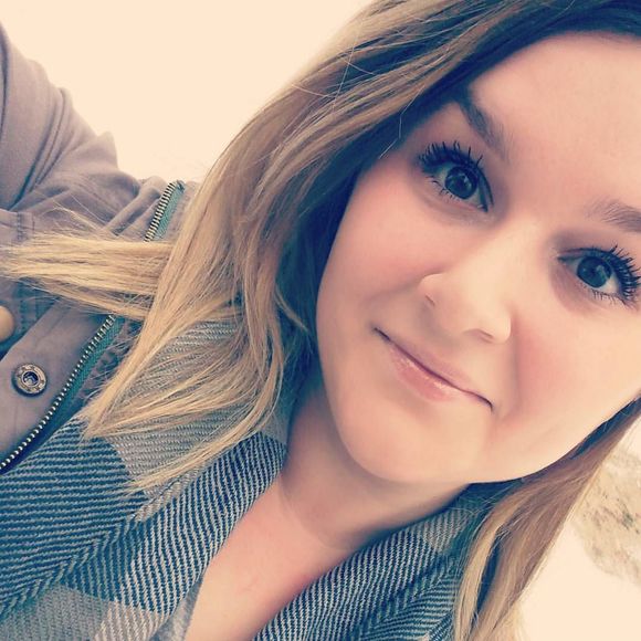 Meet your Posher, Kassie - Picture 1 of 1