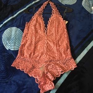 PINK LACE BODY SUIT