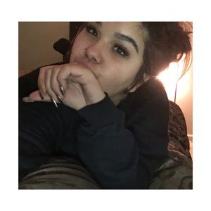 Meet your Posher, Daniella