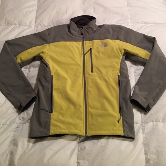 Men's North Face jacket