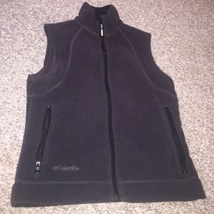 Small Columbia fleece vest never worn only washed.
